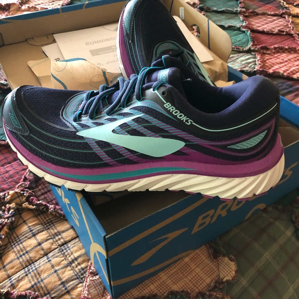 Women’s Brooks Glycerin running shoes